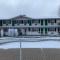 Colonial motel