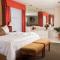 Service Plus Inns and Suites - Grande Prairie