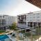 The Idle Hotel and Residence - 巴吞他尼