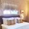 Villa Adalbert Guesthouse - Somerset West