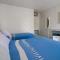 Blue & White Hotel