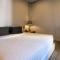 Iron32 Hotel