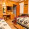Hotel Riverside with Swimming pool - Sauraha