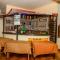 Hotel Riverside with Swimming pool - Sauraha