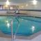 Holiday Inn Express Hotel & Suites-St. Paul by IHG