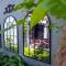 La Fontaine Guest House
