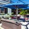 La Fontaine Guest House