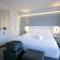 Le Magic Hôtel & Spa - Château - Centre Historique - Gare TGV - Parking - Bornes de Recharge - Séminaires