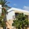 Golden Palms Guest House & Cafe