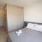 Apartamento Gaivotas - Praia a 20m, conforto e Wi-Fi rápido