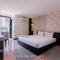 Pen Ta Hug Hotel