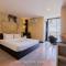 Pen Ta Hug Hotel