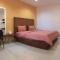 Centro Bajo Hotel & Resto