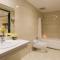 Galliot Hotel Nha Trang