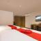 Maple Leaf Hotel & Apartment