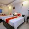 Full House Hotel