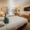 Somerset Inn & Suites