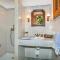 Owl Booking Villa Far - 15 Min Walk to the Beach