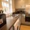 Eyam Cottage - Darwin Lake Holiday Village