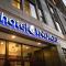 Hotel Indigo - Kansas City Downtown by IHG