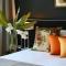Springfield Lakes Boutique Hotel