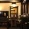 Ruean Phae Royal Park Hotel