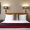The Clermont London, Victoria