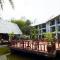 Royal Lanta Resort & Spa