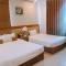 Royal Family Hotel