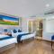 Aaron Hotel