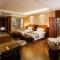 The Grand Fourwings Convention Hotel Bangkok