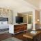 TS SUITES Seminyak Bali