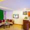 Paris Luxury Hotel & Apartment Nha Trang