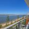 Silvershore Apartments on the Broadwater