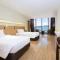 Starcity Hotel & Condotel Beachfront Nha Trang