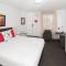 Townhouse Hotel