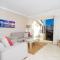 Terrigal Sails Serviced Apartments