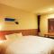 Bayside Square Kaike Hotel