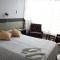 Hotel Petit