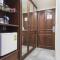Majestic Suites Hotel
