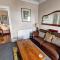 Ascot House Hotel
