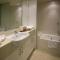 Portsea Village Resort