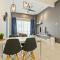Puchong Skypod Residence, 1-5 pax with Balcony Unit, Walking Distance to IOI Mall, 10min Drive to Sunway - 普崇