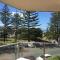Pacific Regis Beachfront Holiday Apartments
