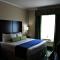Cityview Inn & Suites Downtown /RiverCenter Area