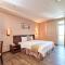 9 Hotel