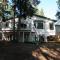 Great Slave Lakeside Bed & Breakfast