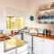 Sunshine Cottage by the Sea - Stay Waiheke