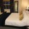 Cosy Apartments at Peel House