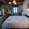 Eudora Full Guest House